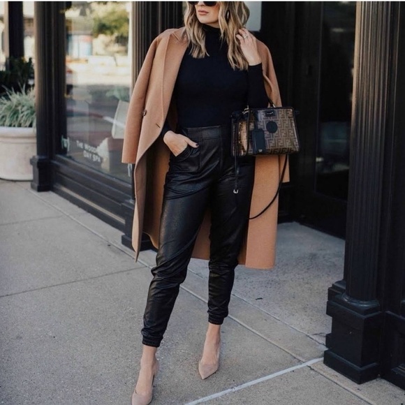 SPANX Pants - NWT Spanx Faux Leather Jogger Pants | Noir Black | size xp